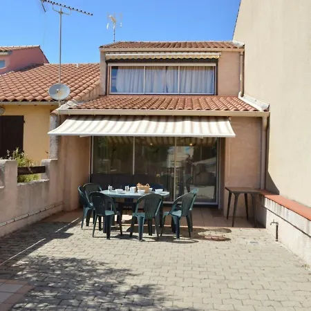 Holiday home Maison 5 Pieces, 8 Couchages, Terrasse, Proche Et Commerces - Pierre La - Fr-1-229d-240