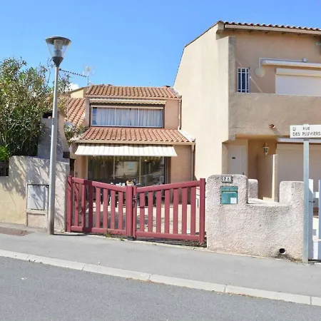 Holiday home Maison 5 Pieces, 8 Couchages, Terrasse, Proche Et Commerces - Pierre La - Fr-1-229d-240 *