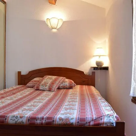 Maison 5 Pieces, 8 Couchages, Terrasse, Proche Et Commerces - Pierre La - Fr-1-229d-240 Holiday home