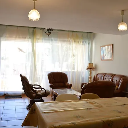 Maison 5 Pieces, 8 Couchages, Terrasse, Proche Et Commerces - Pierre La - Fr-1-229d-240 Holiday home Saint-Pierre-la-Mer (Aude)